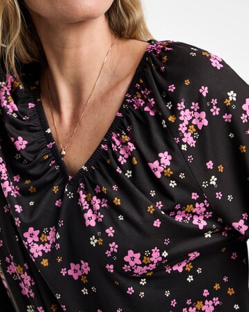 Printed Soft Touch V-Neck Longline Top