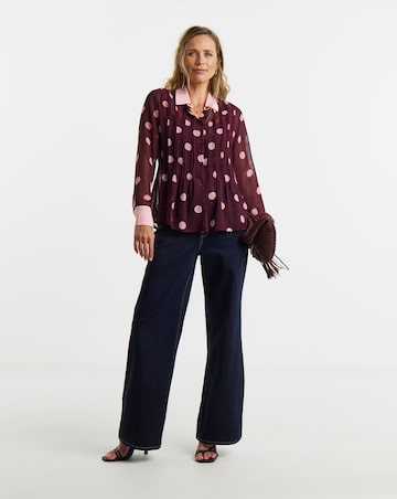 Burgundy Spot Contrast Collar Georgette Pintuck Shirt