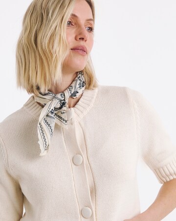 Chunky Crew Neck Cardigan
