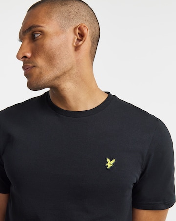 Lyle & Scott Classic Short Sleeve T-Shirt in Black