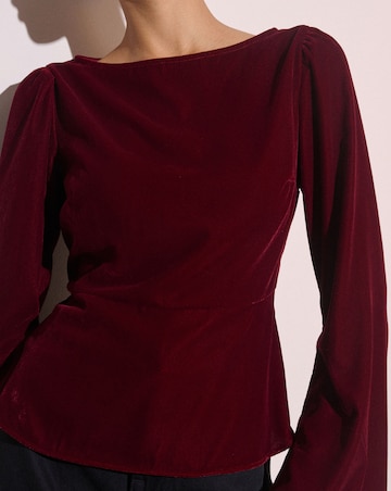 NOBODY'S CHILD EVA VELVET TOP WITH FLUTE SLEEVE