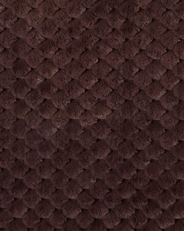Scallop Faux Fur Throw - Chocolate
