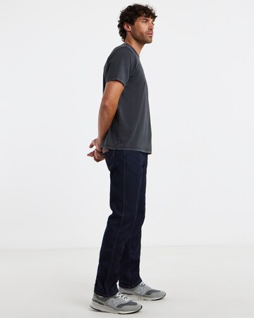 Wrangler Greensboro Straight Fit Jean - Moonlight Rinse