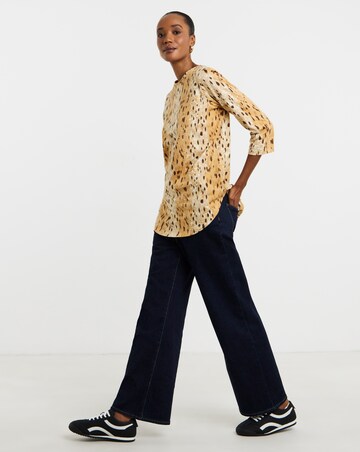 Aztec Print Longline Curved Hem 3/4 Sleeve Top