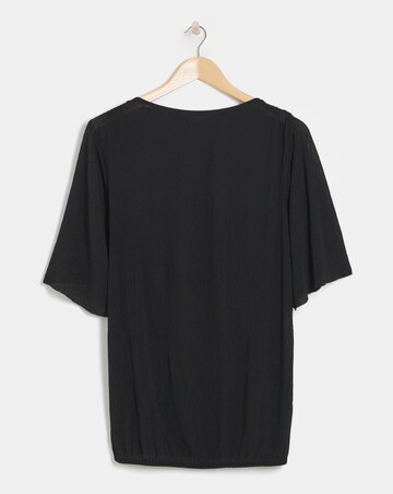 Angel Sleeve Bubble Hem Textured Top
