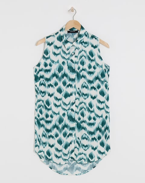 Dipped Back Sleeveless Shirt