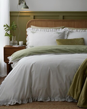 Appletree Frilled Embroidered Bow Stripe Duvet Cover Set