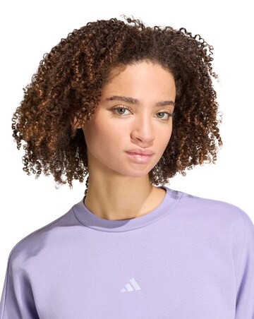 adidas Essentials Small Logo Feel Cozy Sweatshirt