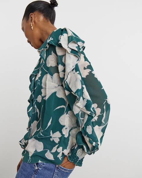 Joanna Hope Crinkle Chiffon Ruffle Blouse