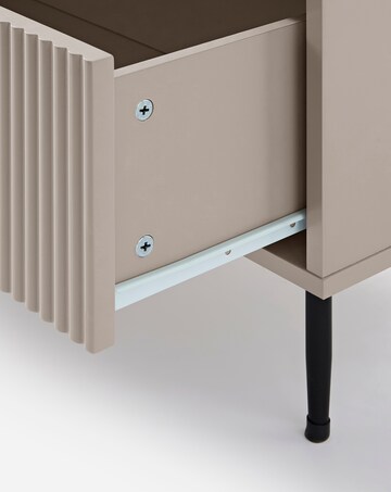 Fernley Large Chest