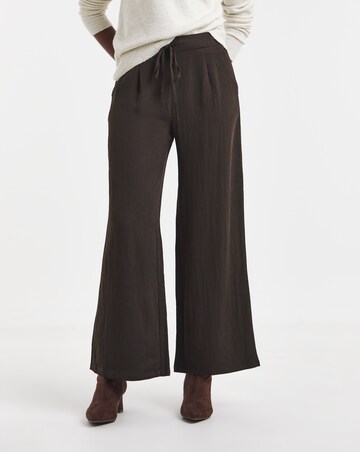 Textured Straight Leg Trouser
