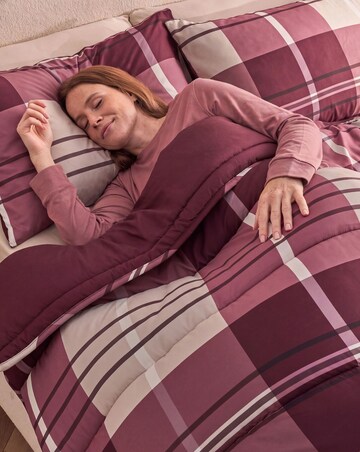 Silentnight Coverless Printed Check Berry 10.5 Tog Duvet