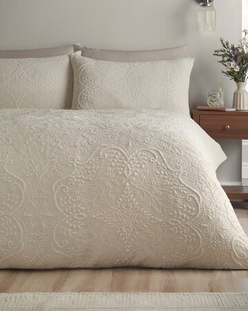 Catherine Lansfield Amelia Jacquard Duvet Cover Set