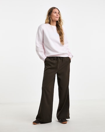 New Balance Fleece Logo Crew Neck Sweatshirt