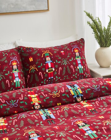 Festive Nutcracker Fleece Duvet Cover Set