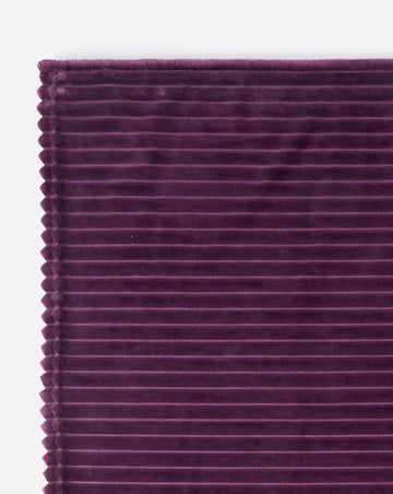 Ribbed Fleece Throw - Plum
