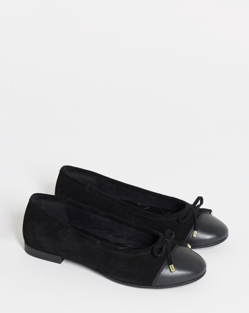 Vine Classic Toe Cap Leather Ballerina Shoes - Wide Fit (E)