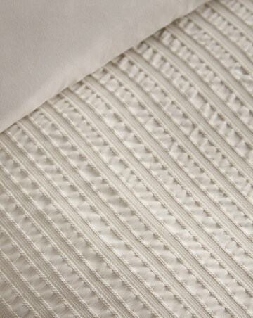 Catherine Lansfield Stripe Seersucker Duvet Cover Set