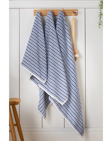 Catherine Lansfield Rice Weave Stripe Towel