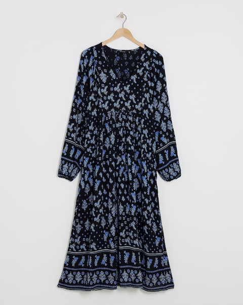 Border Print Batwing Maxi Dress