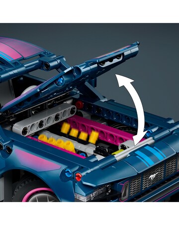 LEGO Technic Custom Garage Ford Mustang GT CAR 42236
