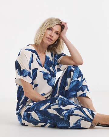 Palm Print Border Print V Neck Tunic Top