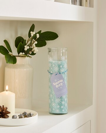 Snow Day Cotton & Coconut Scented Glass Tube Candle