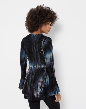 Joe Browns Remarkable Zip Front Top