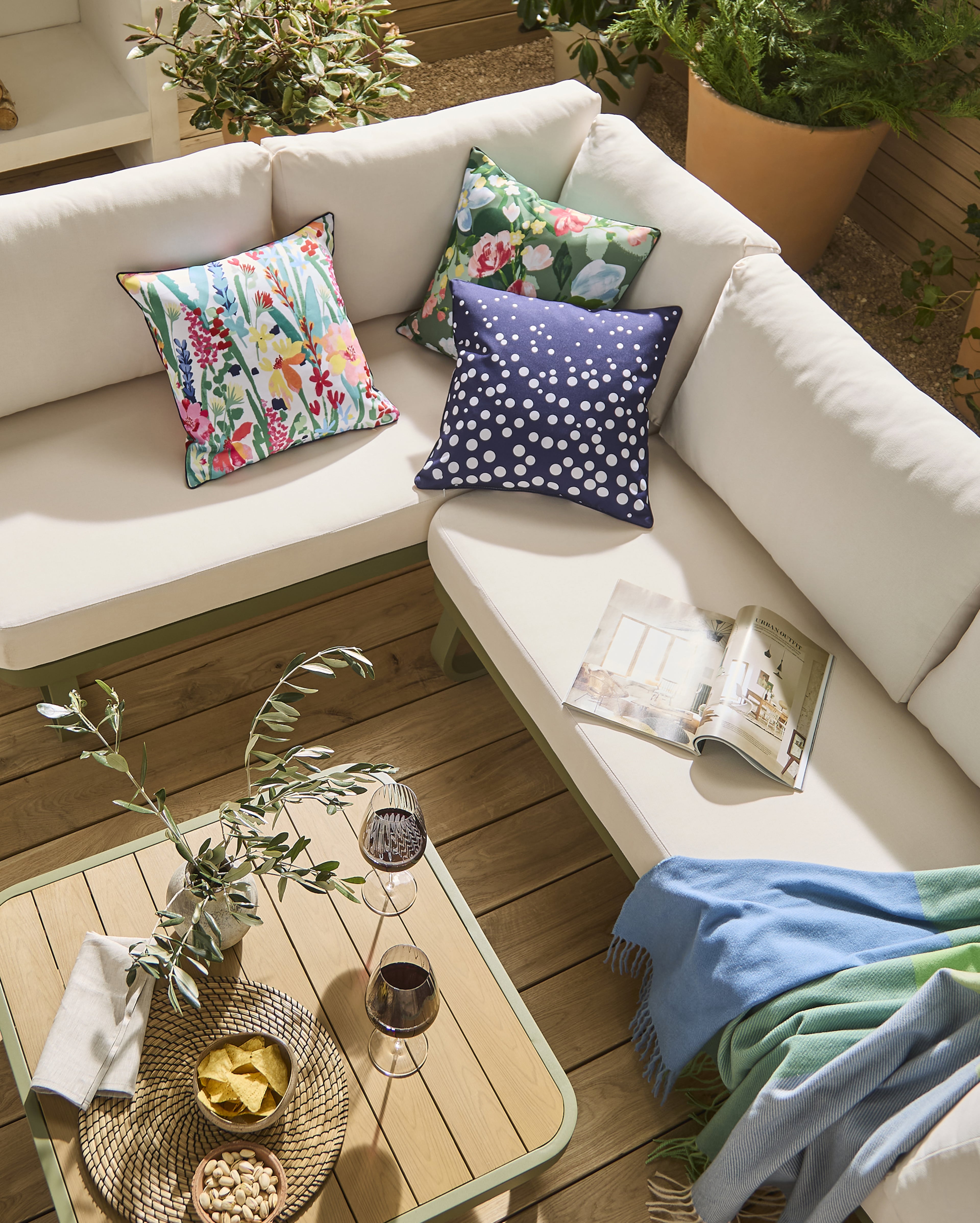 JD Williams corner garden furniture set