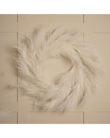 White Christmas Pampas Wreath - 70cm