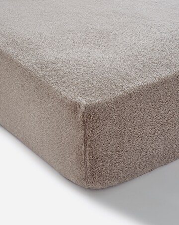 Cosy Cuddle Fleece Extra Deep 32cm Fitted Sheet