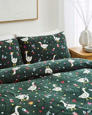Silly Christmas Goose Fleece Duvet Cover Set
