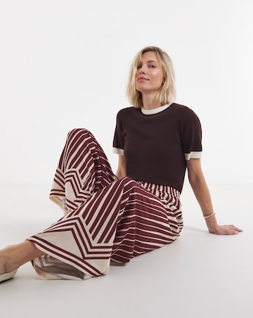 Printed Wide Leg Trouser