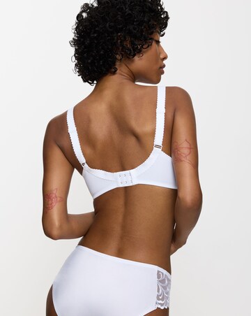 Triumph Delicate Doreen Non Wired Bra