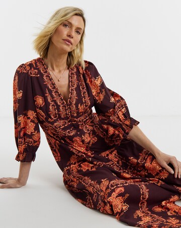 Floral Print Waist Detail Three Quarter Sleeve Maxi Dress