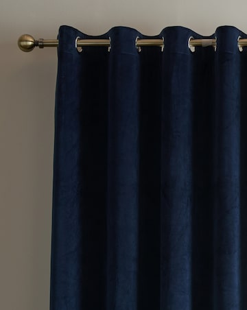 Catherine Lansfield Super Thermal Blackout Matt Velour Curtains