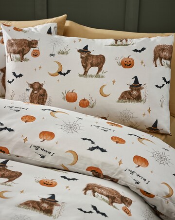 Catherine Lansfield Halloween Highland Cow Duvet Cover Set
