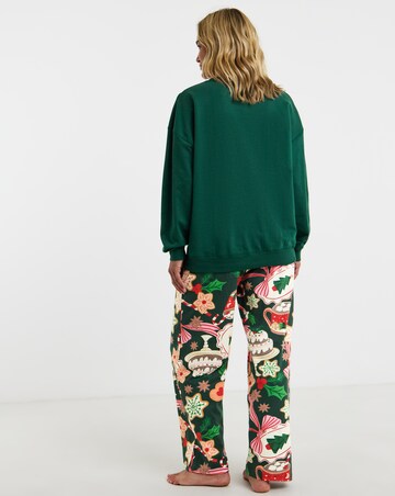 Pretty Secrets Biscuit Print Sweatshirt Pyjama Set