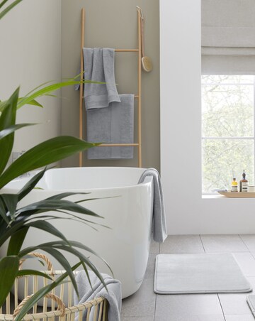 Catherine Lansfield Anti Bacterial 6 Piece Towel Bale
