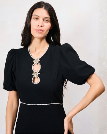 Hope & Ivy The Sutton Embellished Dress