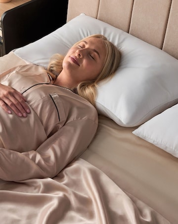 Silentnight Prestige Collection Sumptuous Silk Pillow Pair