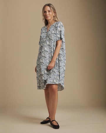 Julipa Printed Textured Crinkle Shift Dress
