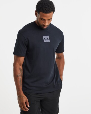 Under Armour Box Short Sleeve T-Shirt