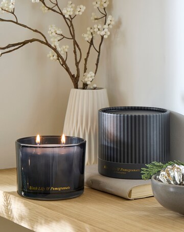 Black Lily & Pomegranate Glass Candle