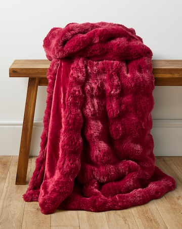 Bubble Faux Fur Throw