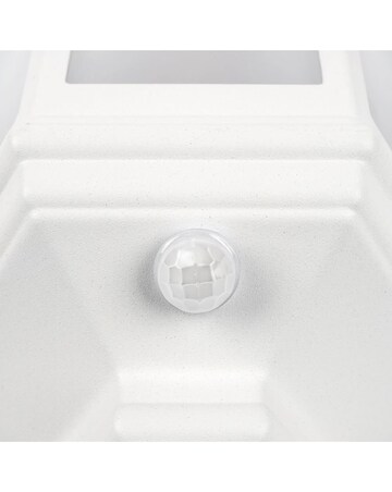 ValueLights Kayleigh IP44 PIR Motion Sensor Outdoor Wall Lantern - Bulb Included