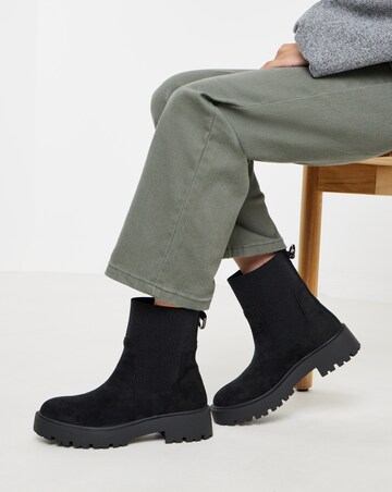 Merry Chunky Chelsea Ankle Boots - Wide Fit (E)