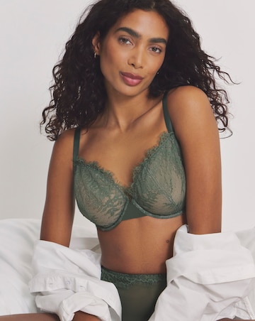 Pretty Secrets Lace Full Cup Non Padded Wired Bra Green