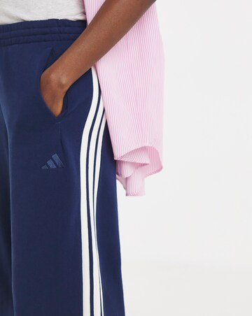 adidas Kit 3-Stripes Wide Pant