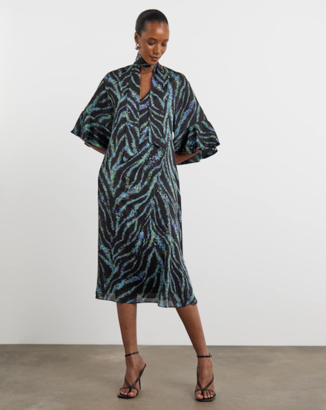 midi dresses for older women best to buy this fall and how to wear them or elegant daytime events  multiwear from day to night Midi Dresses For Women -